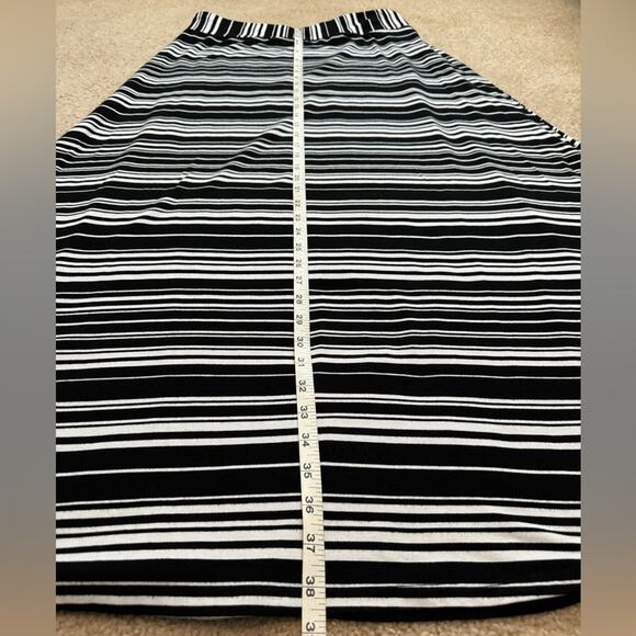 Womens Striped Maxi Skirt XL Black White Stripe Y2K Mall Goth Witchy Stretchy - Picture 2 of 5